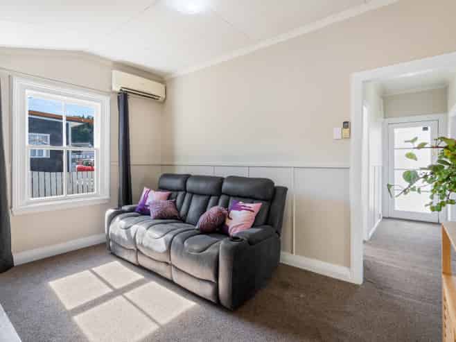 396 Kaikorai Valley Road, Bradford