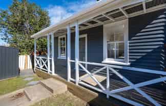 396 Kaikorai Valley Road, Bradford