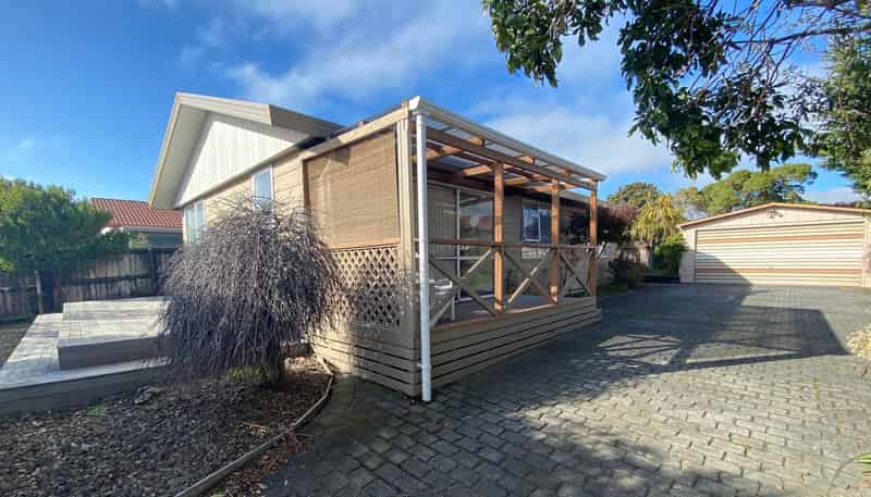 15 Pukeko Street, Southshore