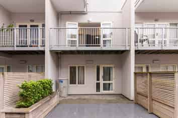 108/72 Herald Street, Berhampore