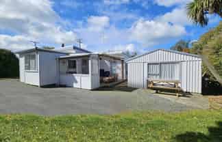 13 Kowhai Street, Kaka Point