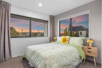 2/20 Shearer Avenue, Papanui