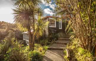 33 Dundee Street, Stewart Island
