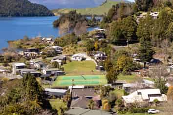 10 Millar Road, Lake Okareka