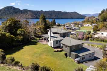 10 Millar Road, Lake Okareka