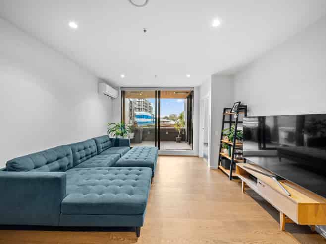 210/64 Victoria Street, Onehunga