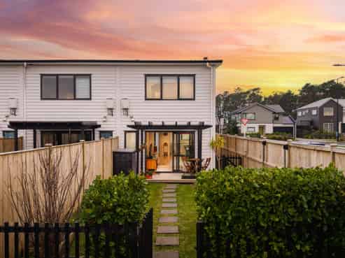 2 Lumbarda Drive, Kumeu