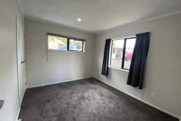 a/5 Stillwater Crescent, Stillwater