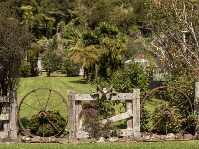 26 Tapu Coroglen Road, Tapu