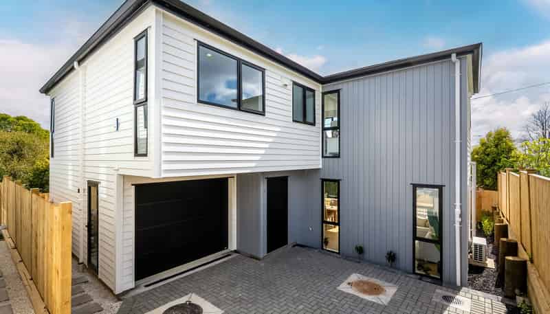16D Exmouth Road, Northcote