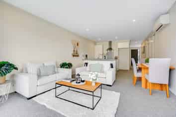 2/36 Odette Street, Bader