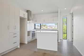 8/3 Woolfield Road, Papatoetoe