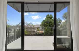 8/3 Woolfield Road, Papatoetoe