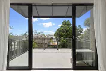 8/3 Woolfield Road, Papatoetoe
