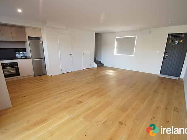 2/32 Cross Street, Phillipstown