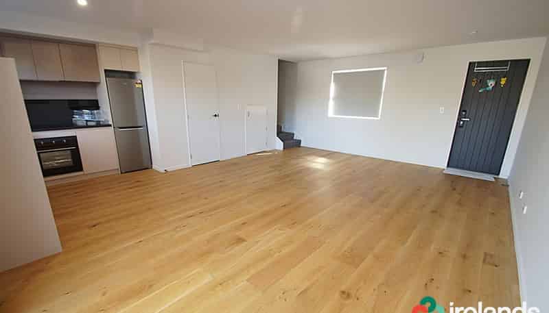 2/32 Cross Street, Phillipstown