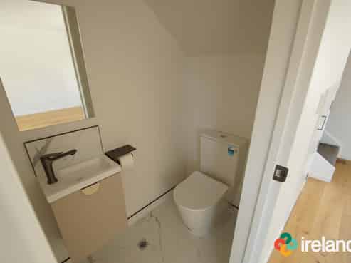 2/32 Cross Street, Phillipstown