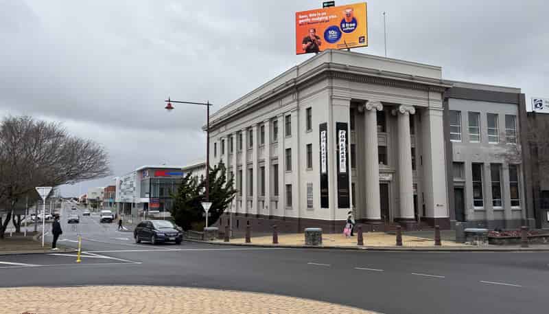 21 The Crescent, Invercargill
