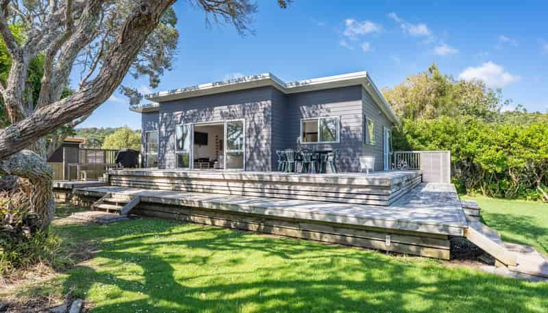 841 Cove Road, Waipu