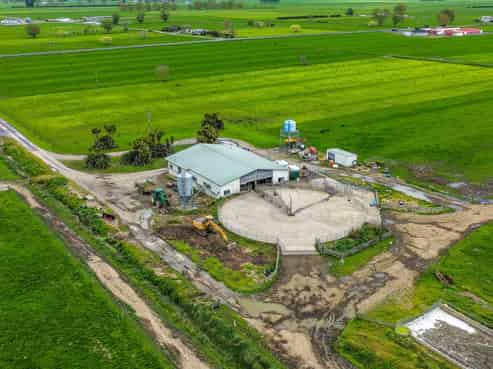 156 Front Miranda Road, Waitakaruru