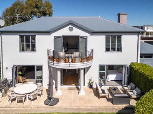 18 Clyde Road, Upper Riccarton