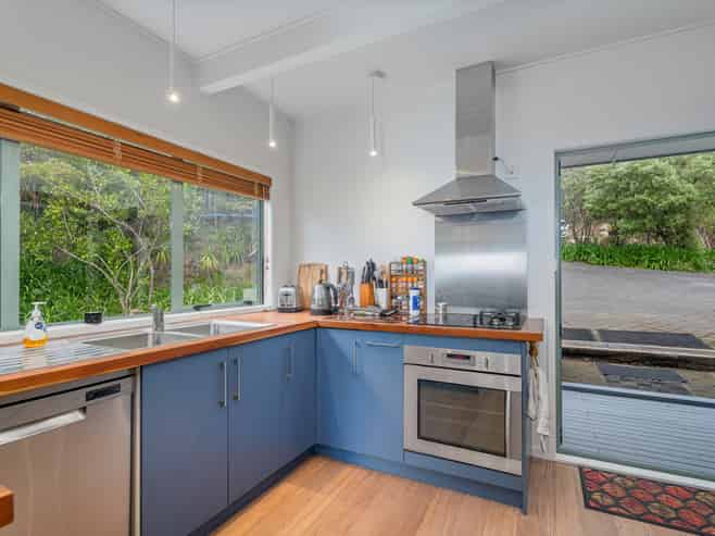554 Boat Harbour Road, Whenuakite