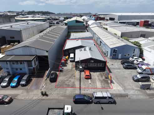 Food-grade with Chillers & Freezer | Available Now