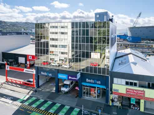 Serious vendor wants action