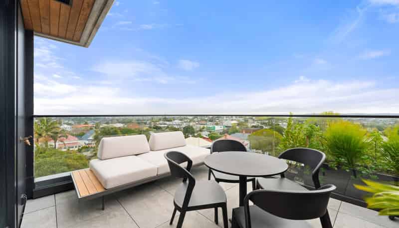 303/393 Great North Road, Grey Lynn