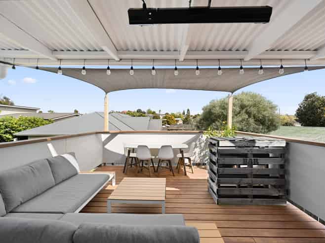 35 Thomson Avenue, Dinsdale