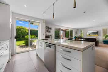 35 Utopia Park Heights, Welcome Bay