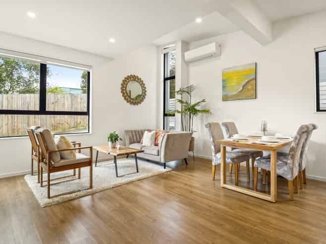 61A Knights Road, Rothesay Bay