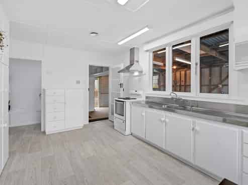 8 Cartwright Road, Onerahi