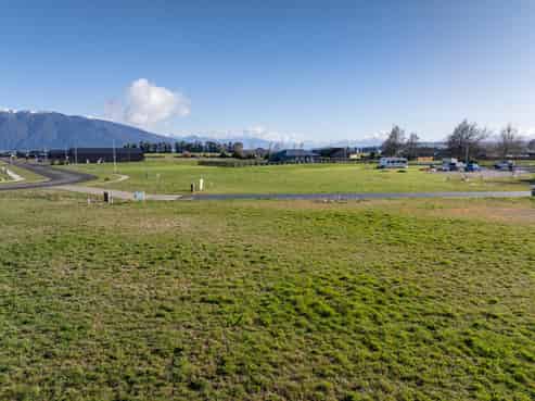 21 Tukare Loop, Te Anau