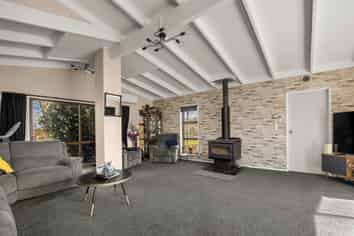 16 Waipuna Road Springvale, Clyde