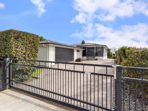 1 Karaka Road, Beachlands