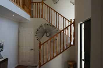 106 Meadowland Drive, Somerville