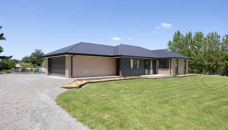 31A Pearce Street, Halcombe