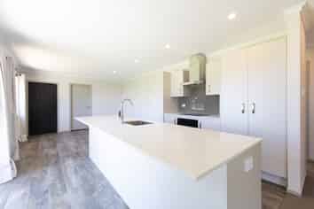 31A Pearce Street, Halcombe