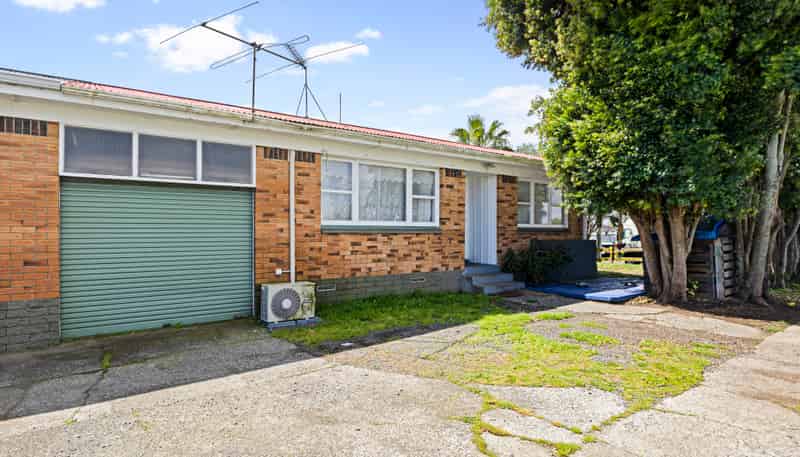 1/2 Myers Road, Manurewa