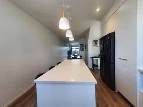 22 Tapuwae Way, Mangere Bridge