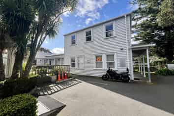 Compact Office on Popular Mount Eden Rd | 21m2