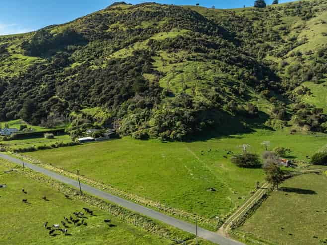 1234 Okains Bay Road, Okains Bay