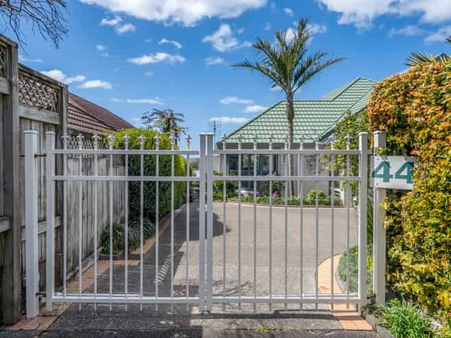 44 Cook Street, Howick