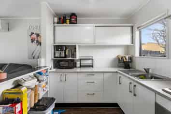 2/114 Finlayson Avenue, Clendon Park