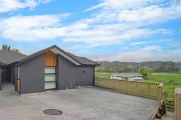 1/96C Matua Road, Huapai