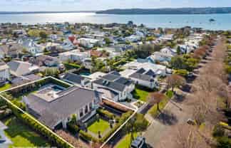 10 Sentinel Road, Herne Bay