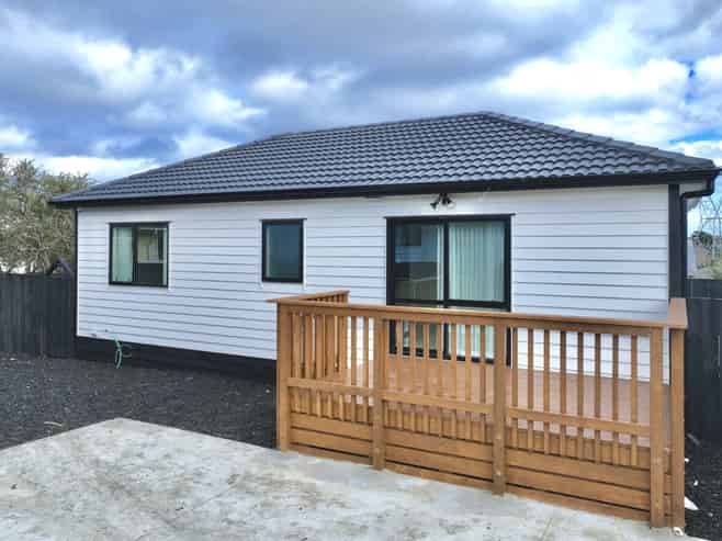 11A Doughty Place, Otara
