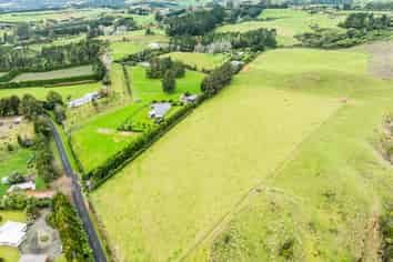 110 Ross Road, Whakamarama