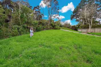 5 A, B, C Chatham Avenue, Paremoremo